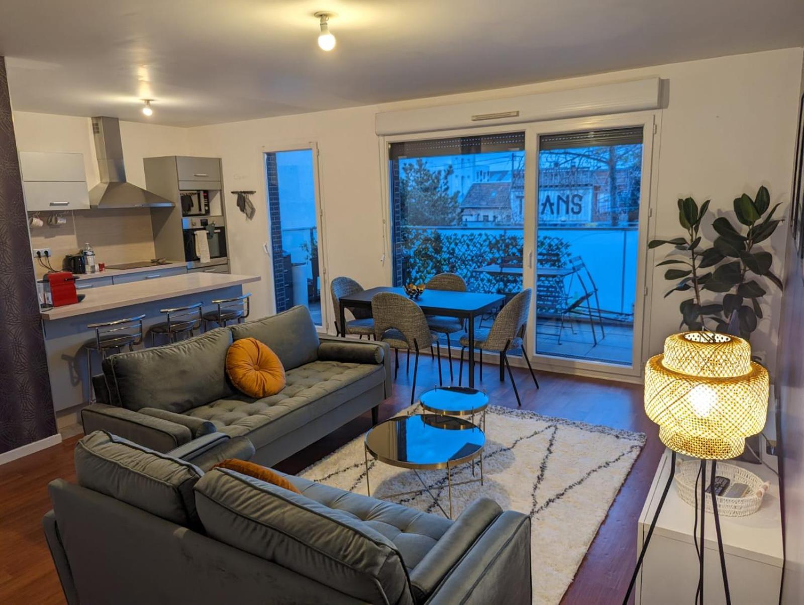 Appartement 80M2, Terrasse Sud, Metro 7 Direction Louvre A 8Minutes, Parking Sous-Sol, Proche Paris-Bercy Ivry-sur-Seine Extérieur photo